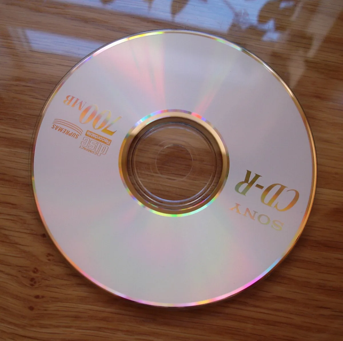 A blank Sony CD-R disc