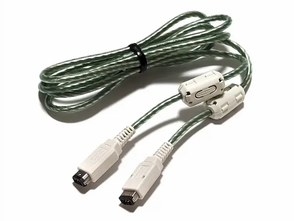 A Nintendo Game Boy link cable
