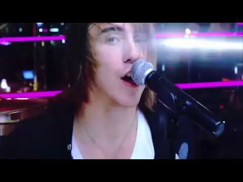 Video: Bro-mance: The Rise and Fall of Emo documentary